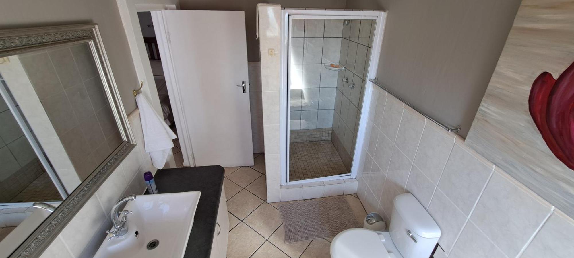 Raston Guest House Lambertʼs Bay الغرفة الصورة