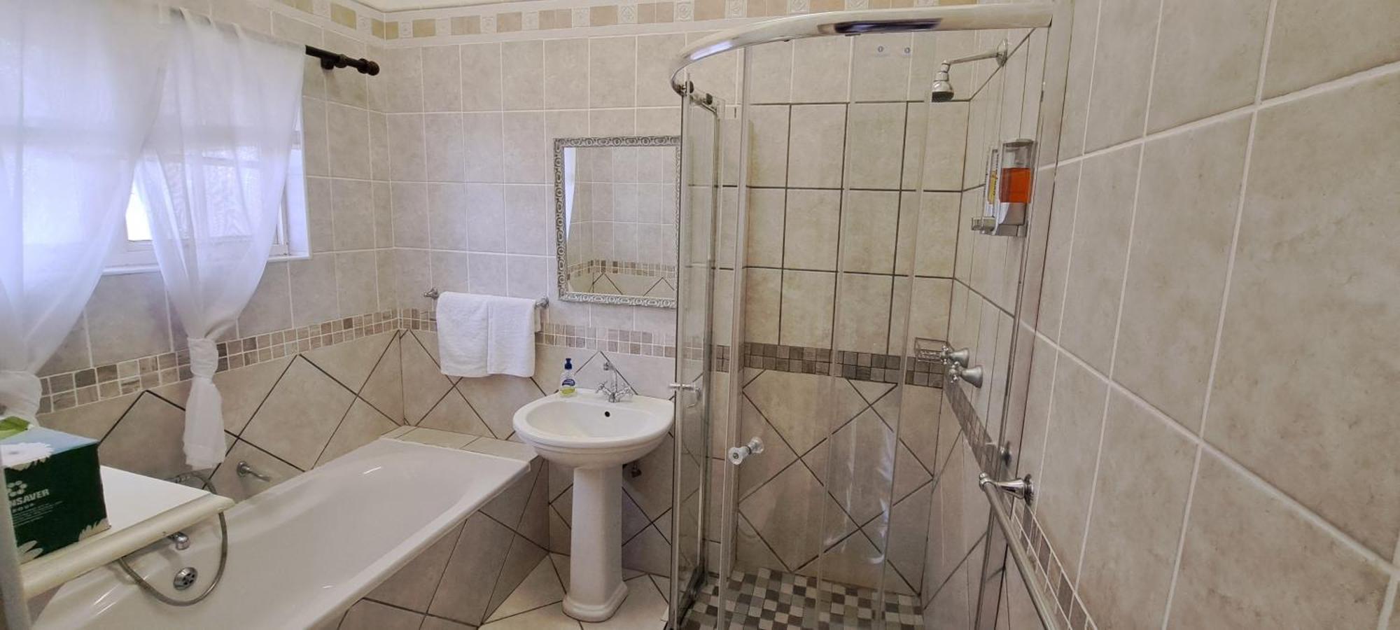 Raston Guest House Lambertʼs Bay الغرفة الصورة