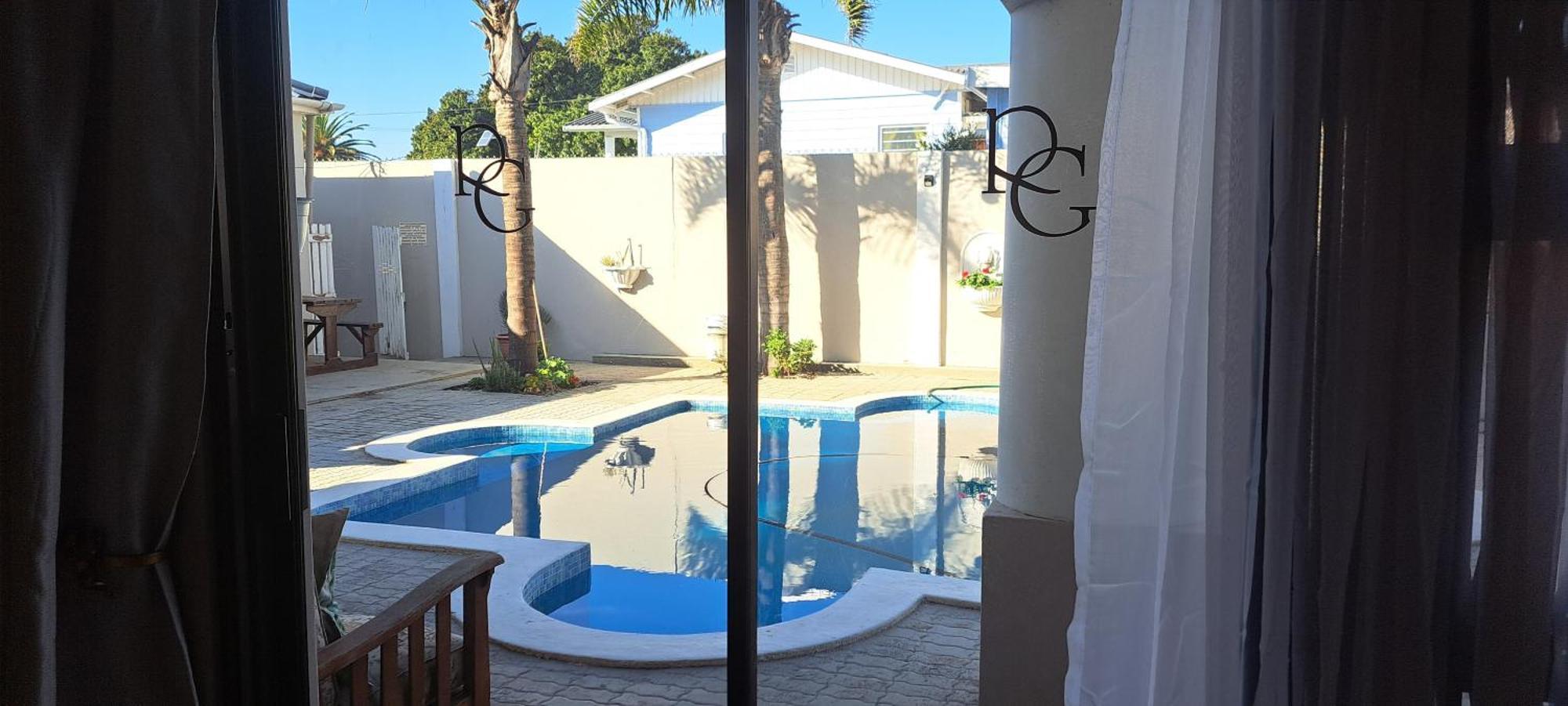 Raston Guest House Lambertʼs Bay الغرفة الصورة