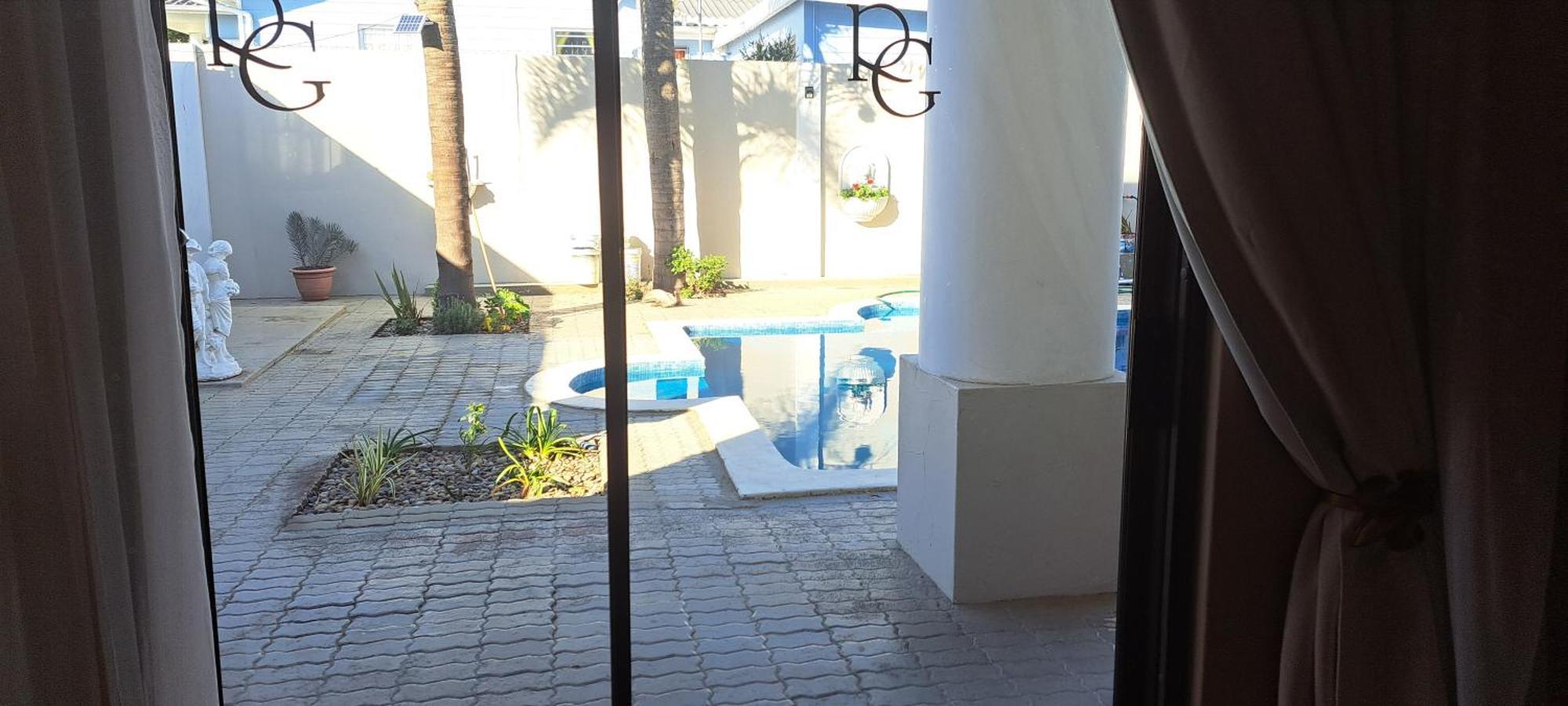 Raston Guest House Lambertʼs Bay الغرفة الصورة