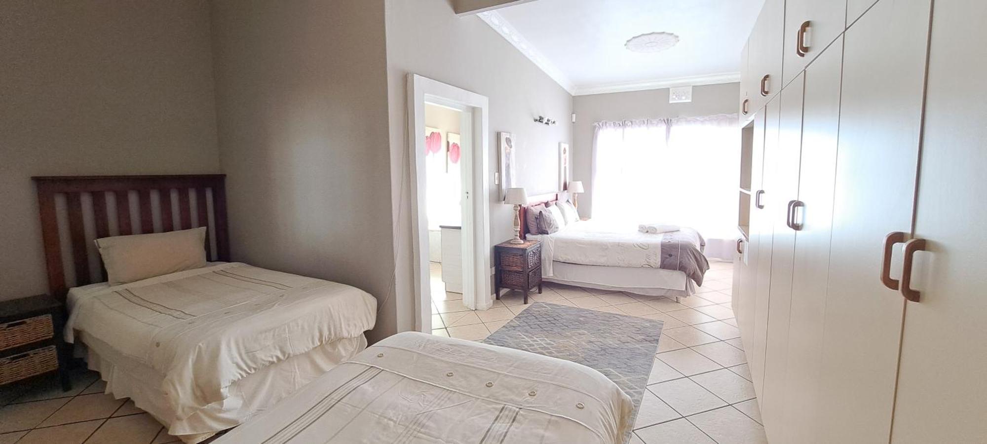 Raston Guest House Lambertʼs Bay المظهر الخارجي الصورة